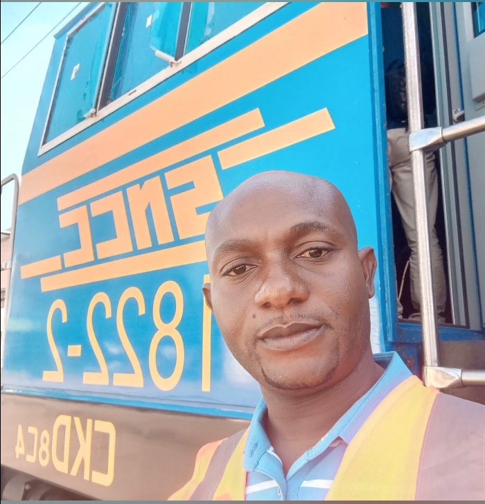 Eldad NTUMBA